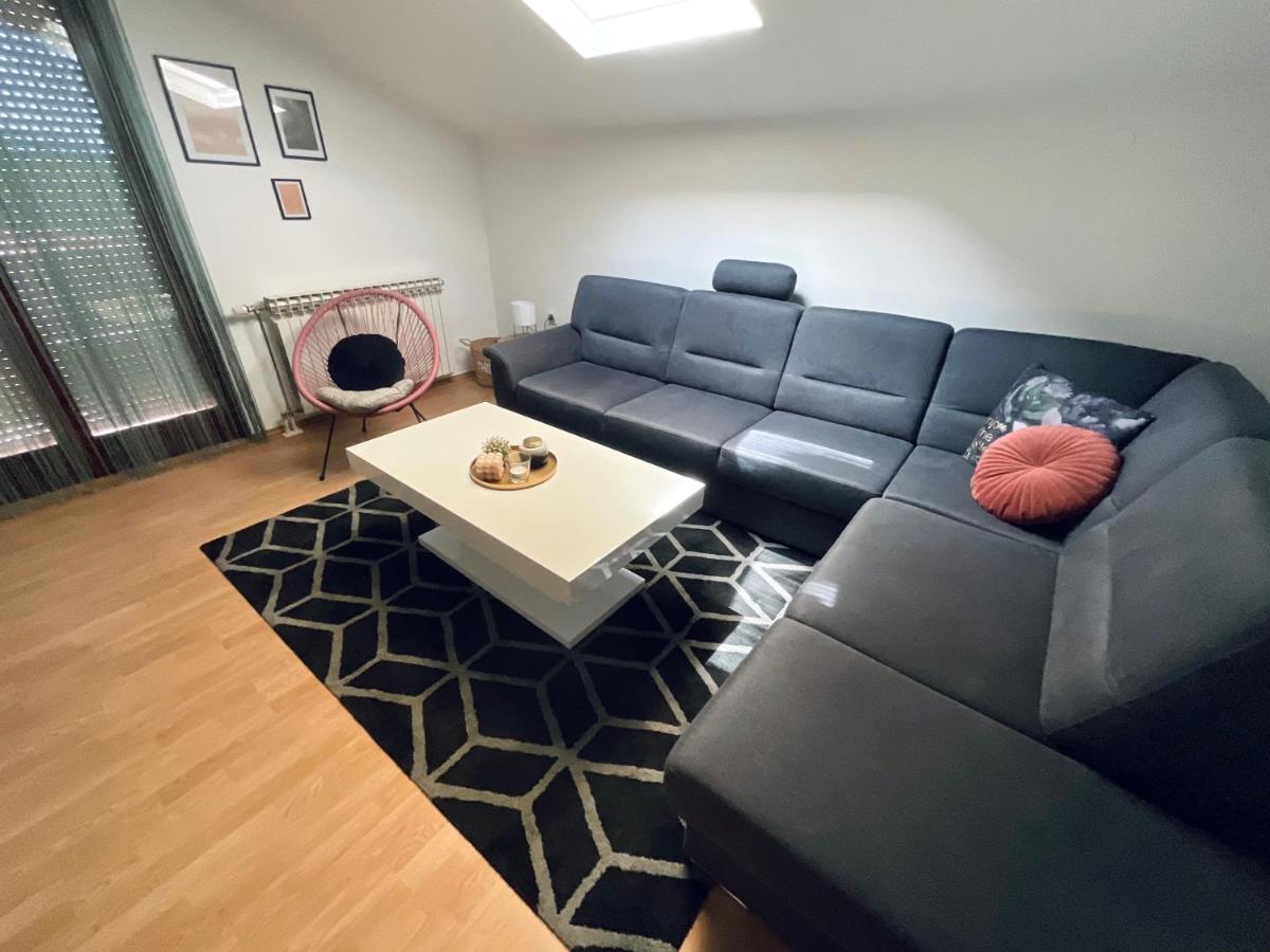 Apartment Camellia 루브스키 외부 사진