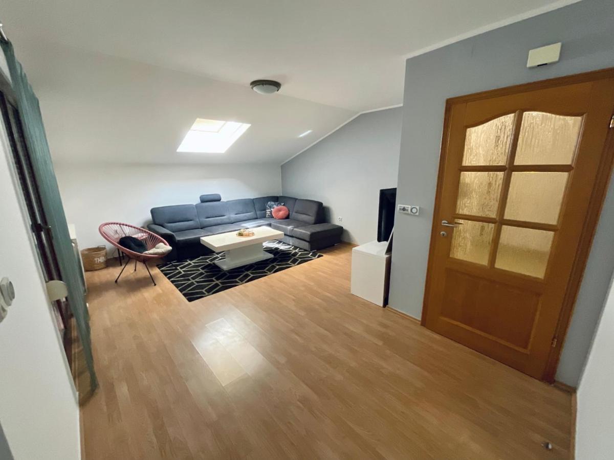 Apartment Camellia 루브스키 외부 사진